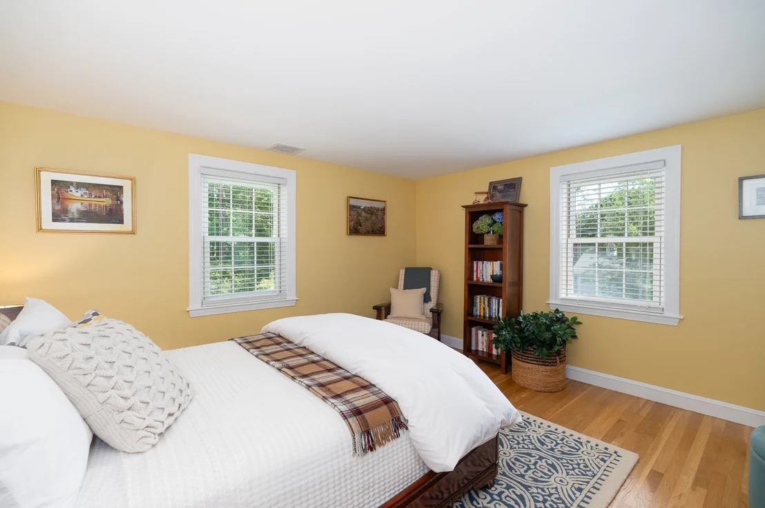 Photo of 10 Burnham Road