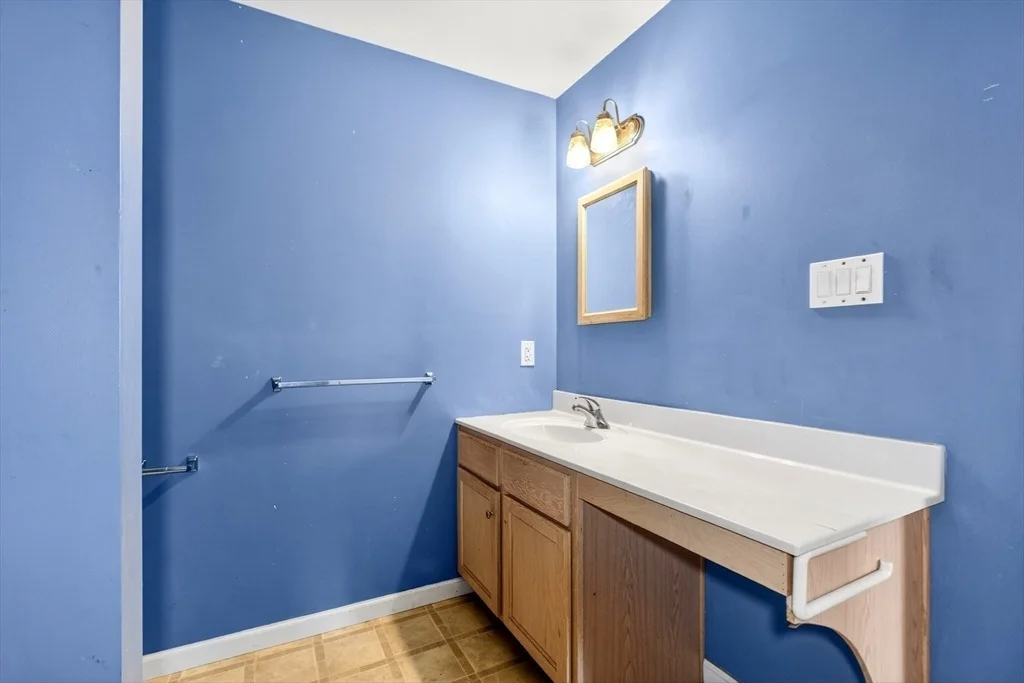 Photo of 70 Walnut St