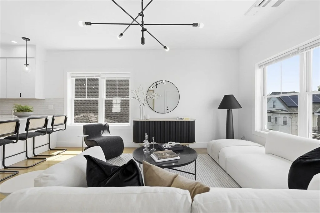Photo of Unit 3 at 87 Madison Ave