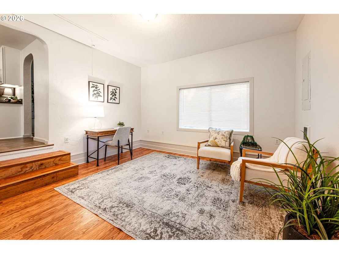 Photo of 953 FORRESTER WAY