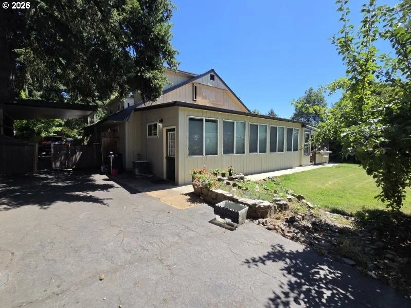 Photo of 1575 HORN LN