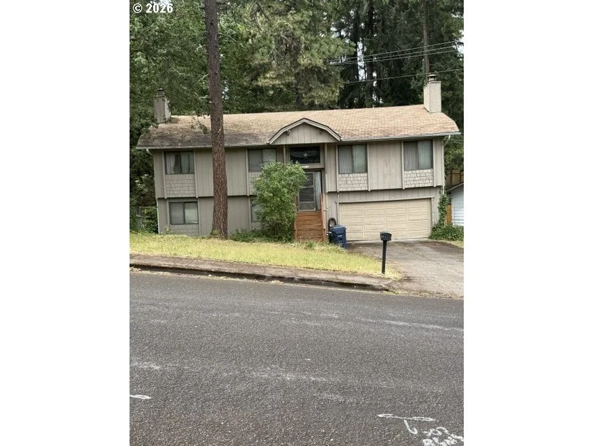 Photo of 190 COACHMAN DR