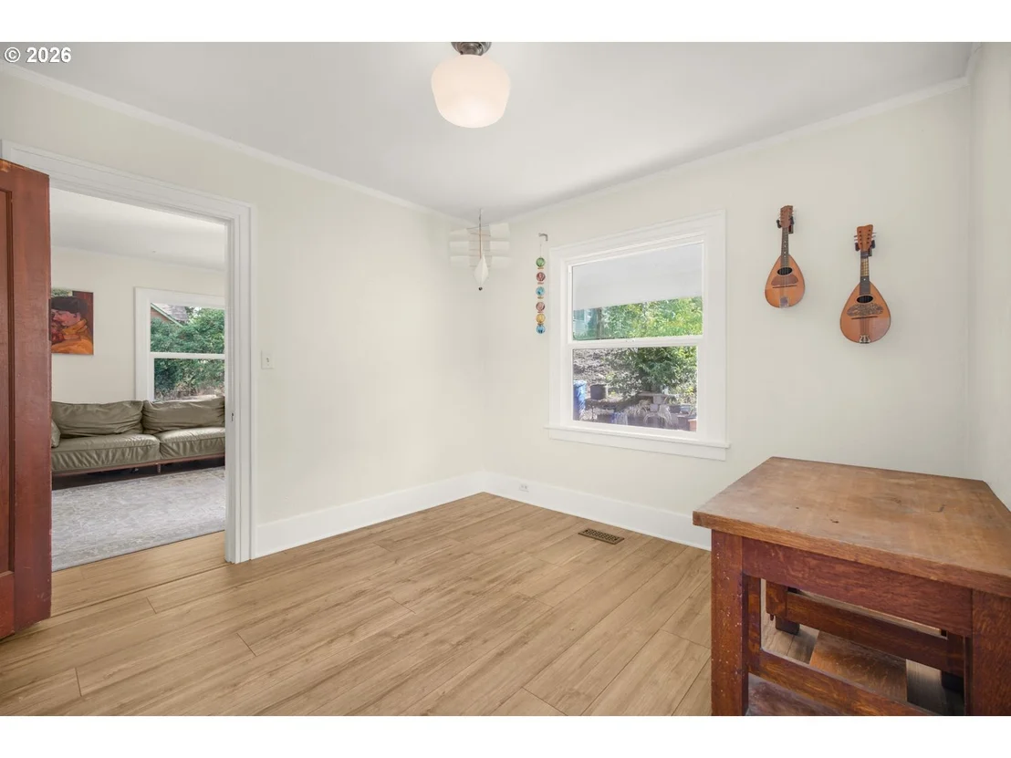 Photo of 122 ROCK ST