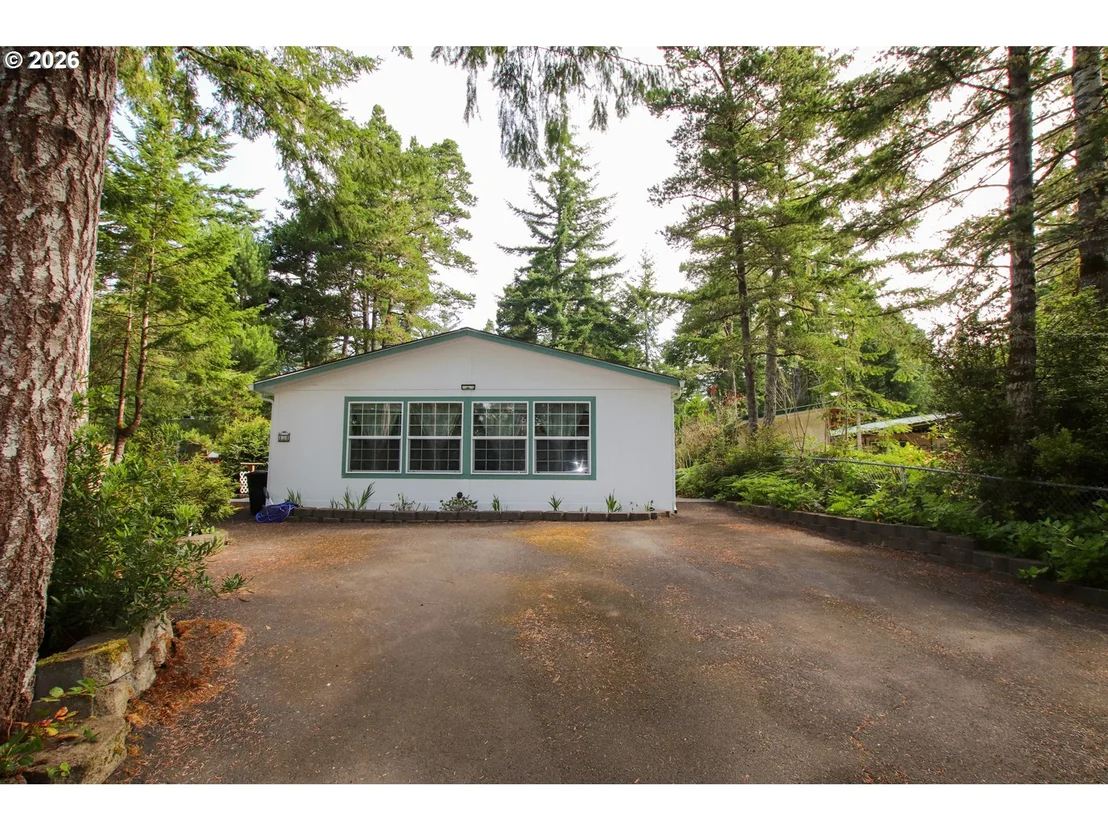 Photo of 134 DRIFTWOOD DR