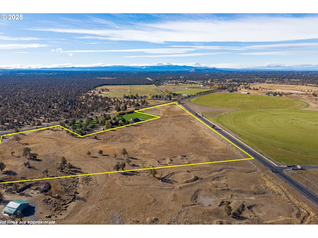 Photo of 23669 DODDS RD