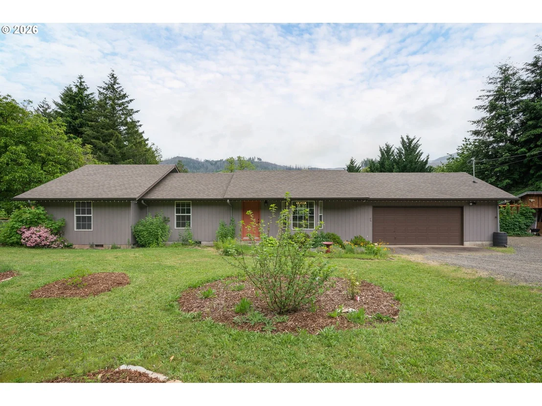 Photo of 44518 MCKENZIE HWY