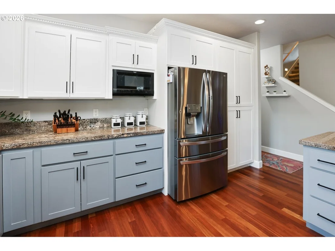 Photo of 347 LAZY AVE