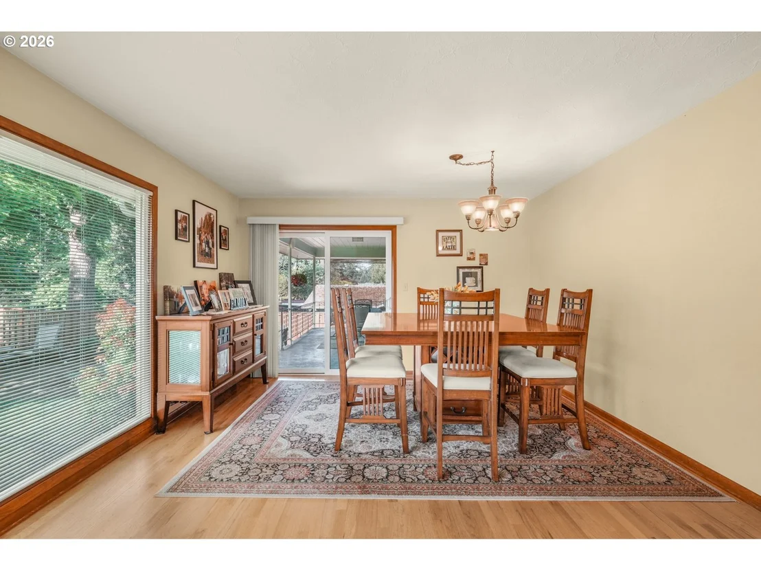 Photo of 230 PARK DR