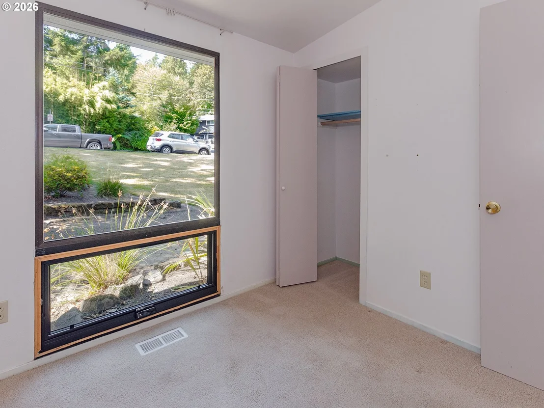 Photo of 19922 WHITE CLOUD CIR