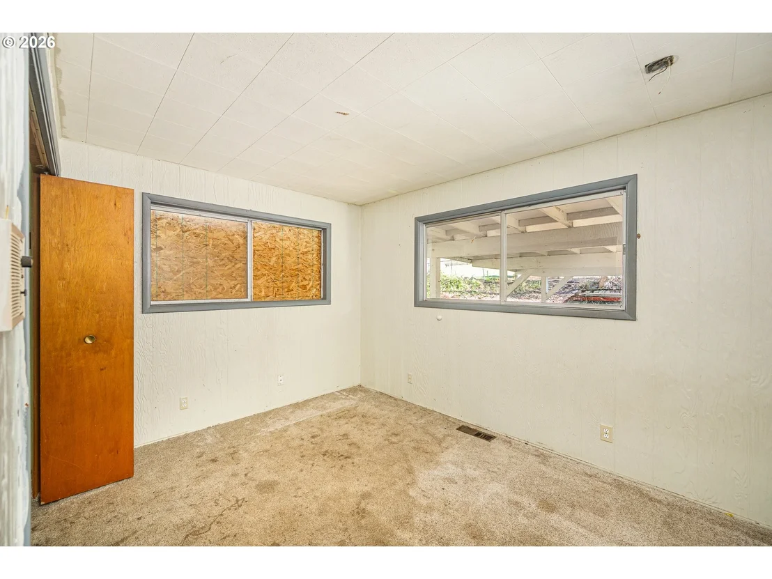 Photo of 11736 ORCHARD AVE