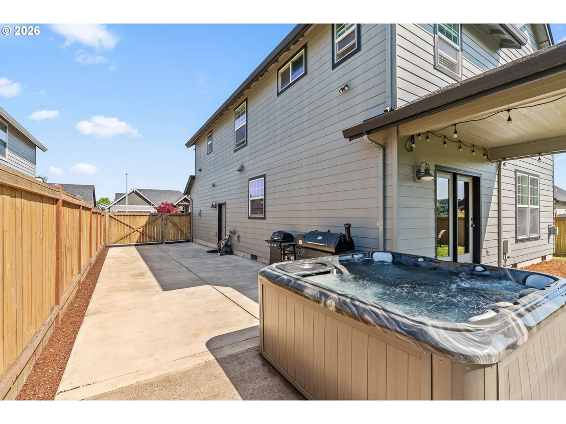 Photo of 1810 CEDAR BROOK DR