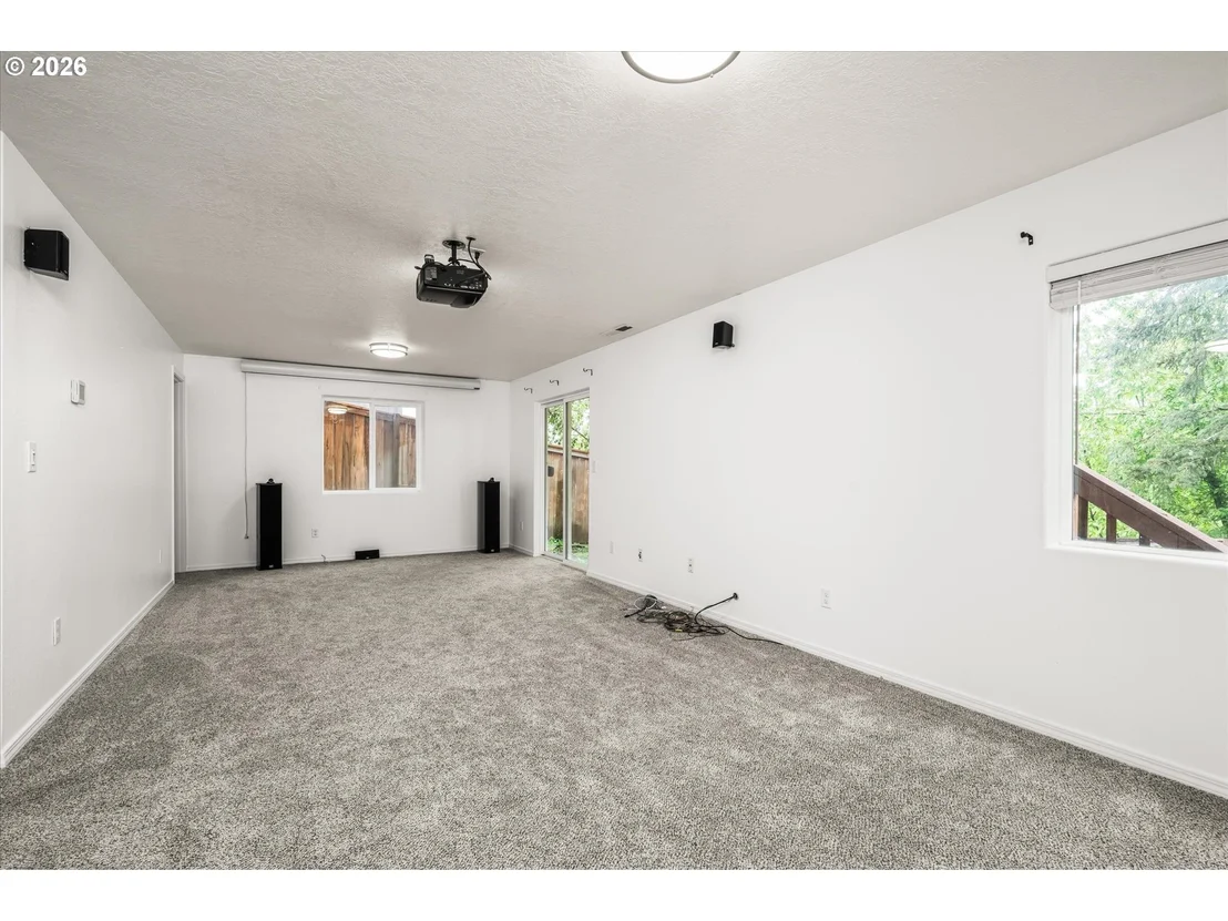 Photo of 553 S 48TH PL