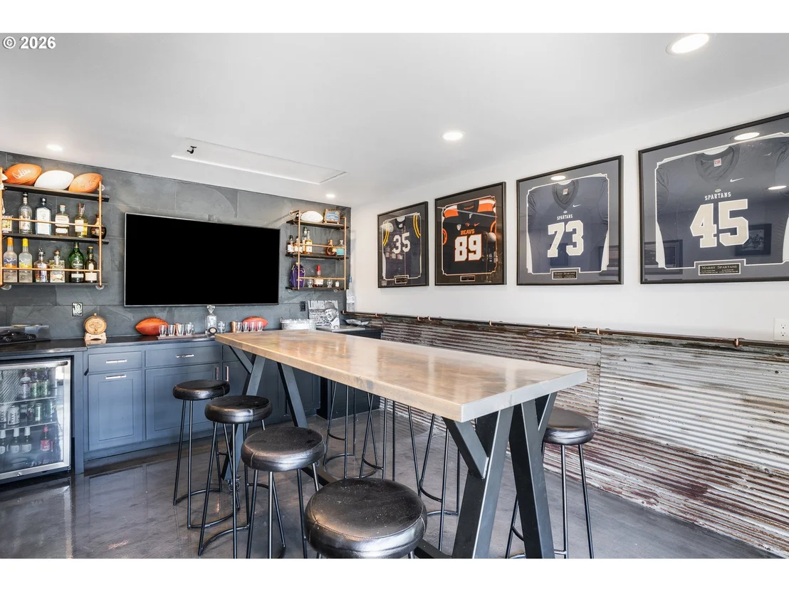 Photo of 673 SHORELINE WAY