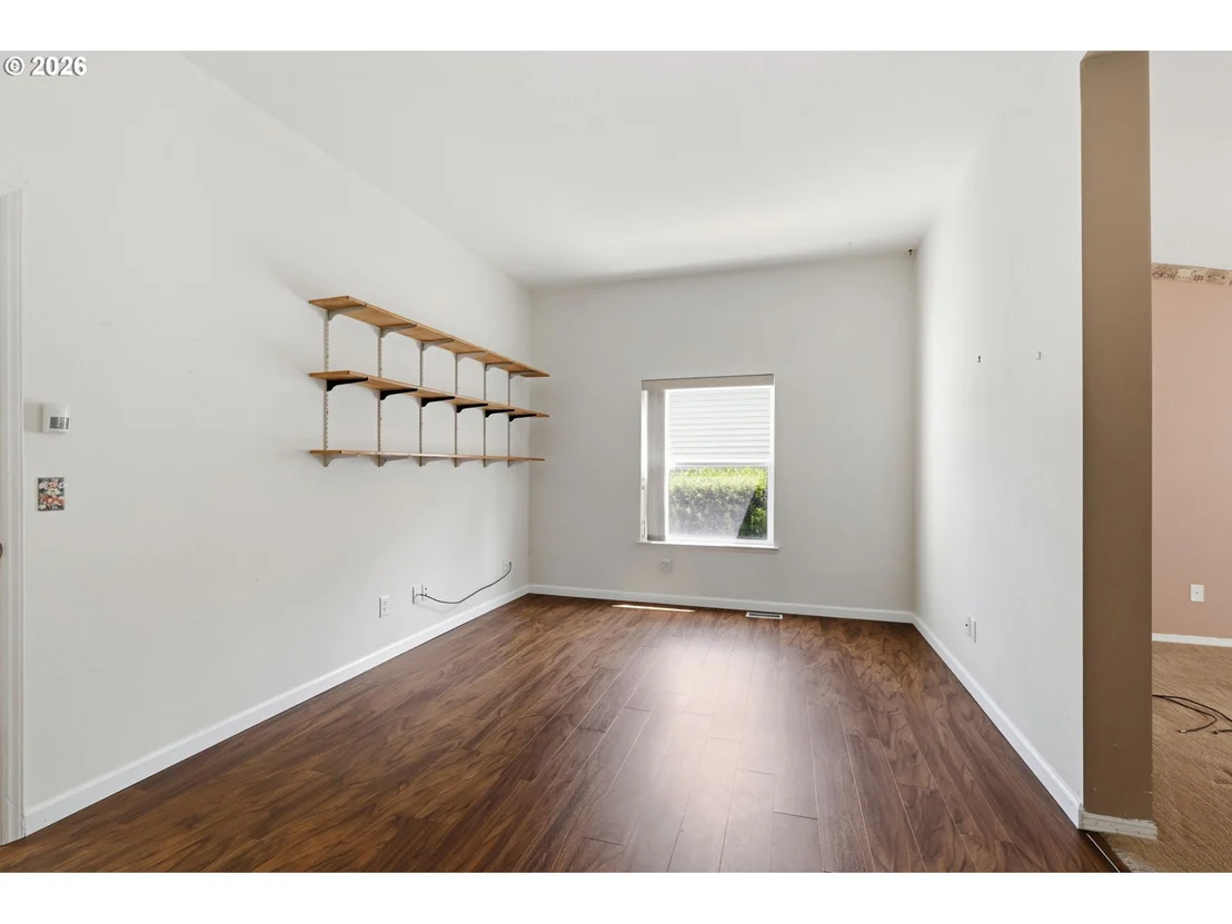 Photo of 489 SHERWOOD LOOP