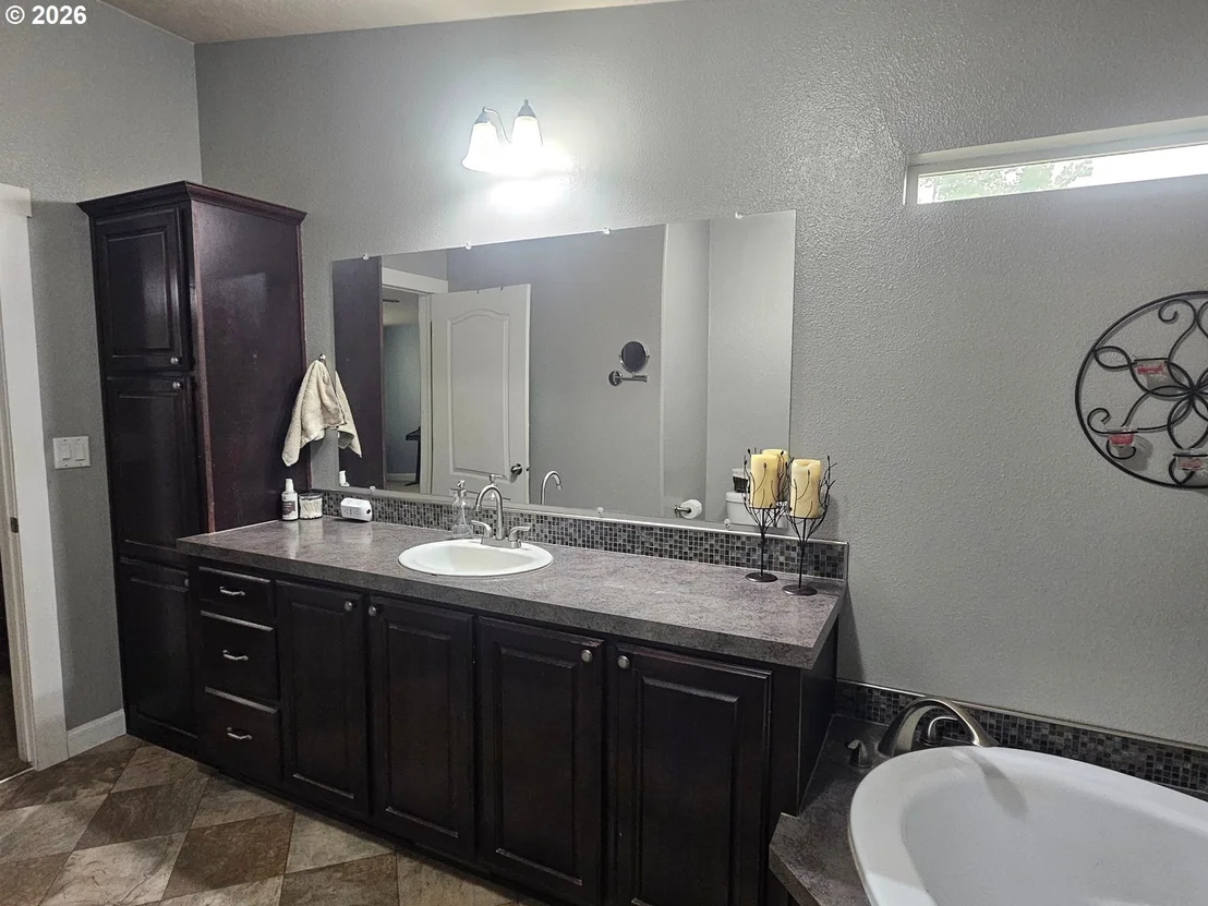 Photo of 62836 ERNEST RD
