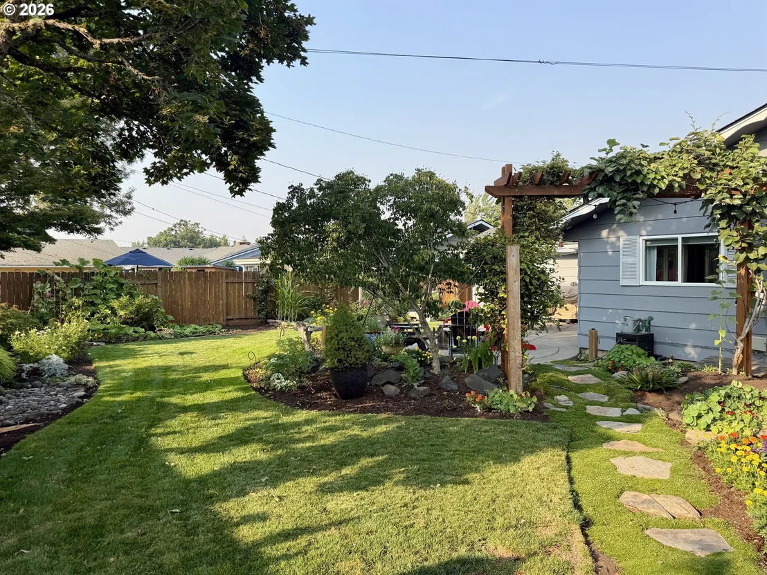 Photo of 2350 FILLMORE ST