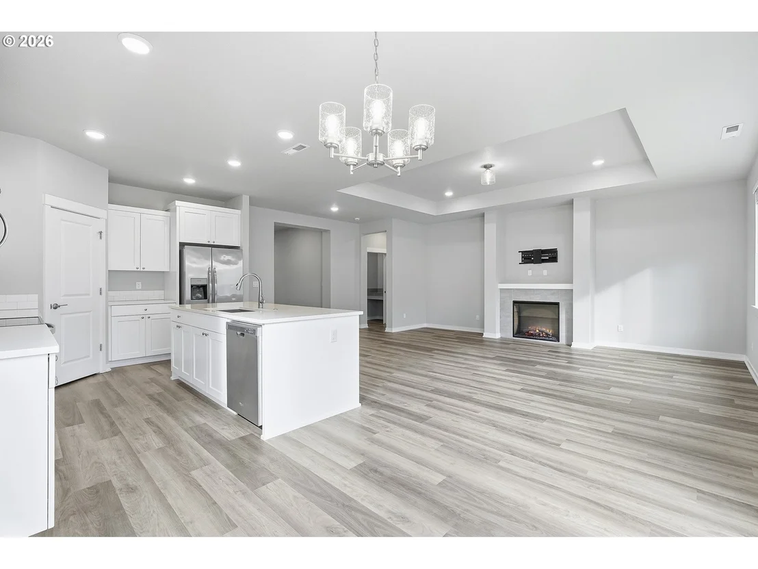 Photo of 1438 NE SHELL ROCK DR