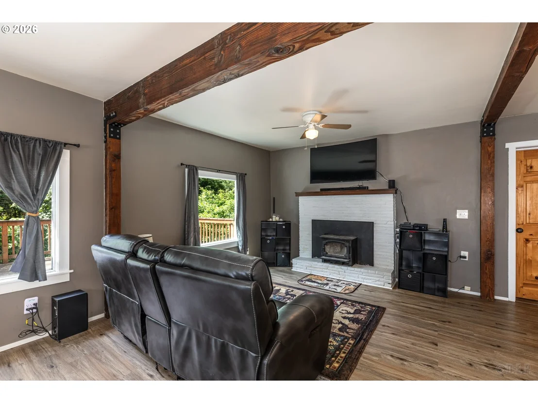 Photo of 70373 NICOLAI RD