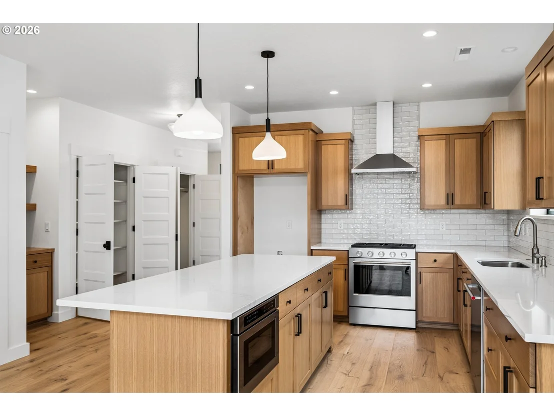 Photo of 114 CHURCHVIEW DR
