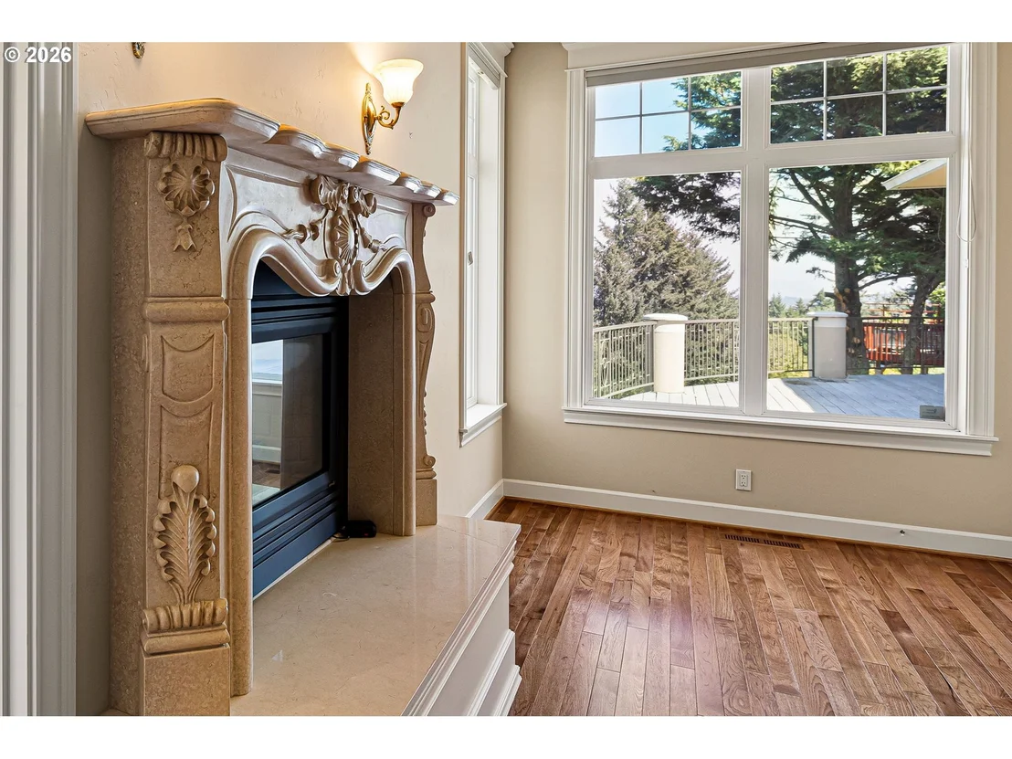 Photo of 2663 RIDGEMONT DR