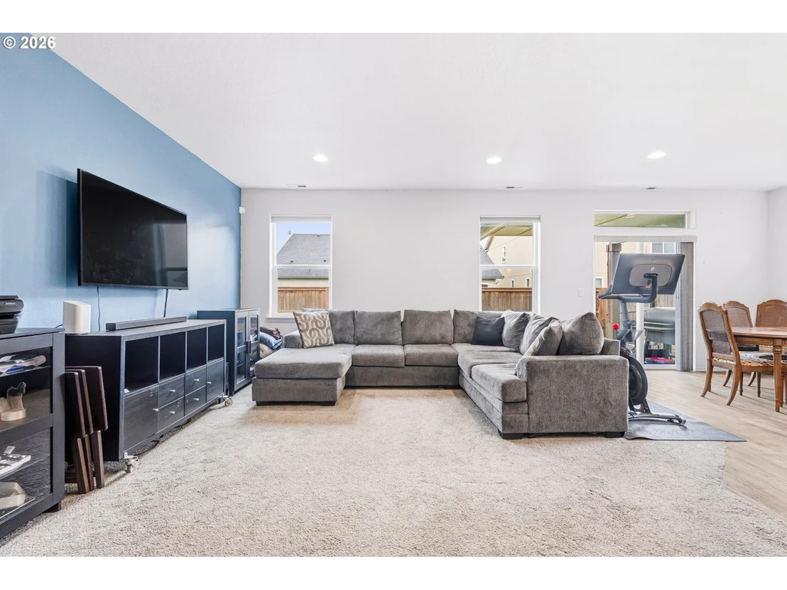 Photo of 559 CASTING ST