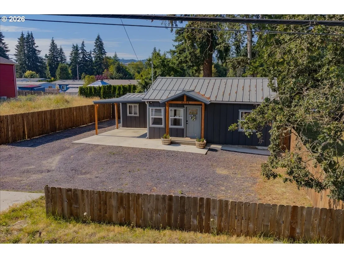 Photo of 4134 HIGHWAY 20
