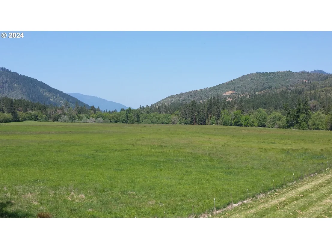 Photo of 11777 Highway 238