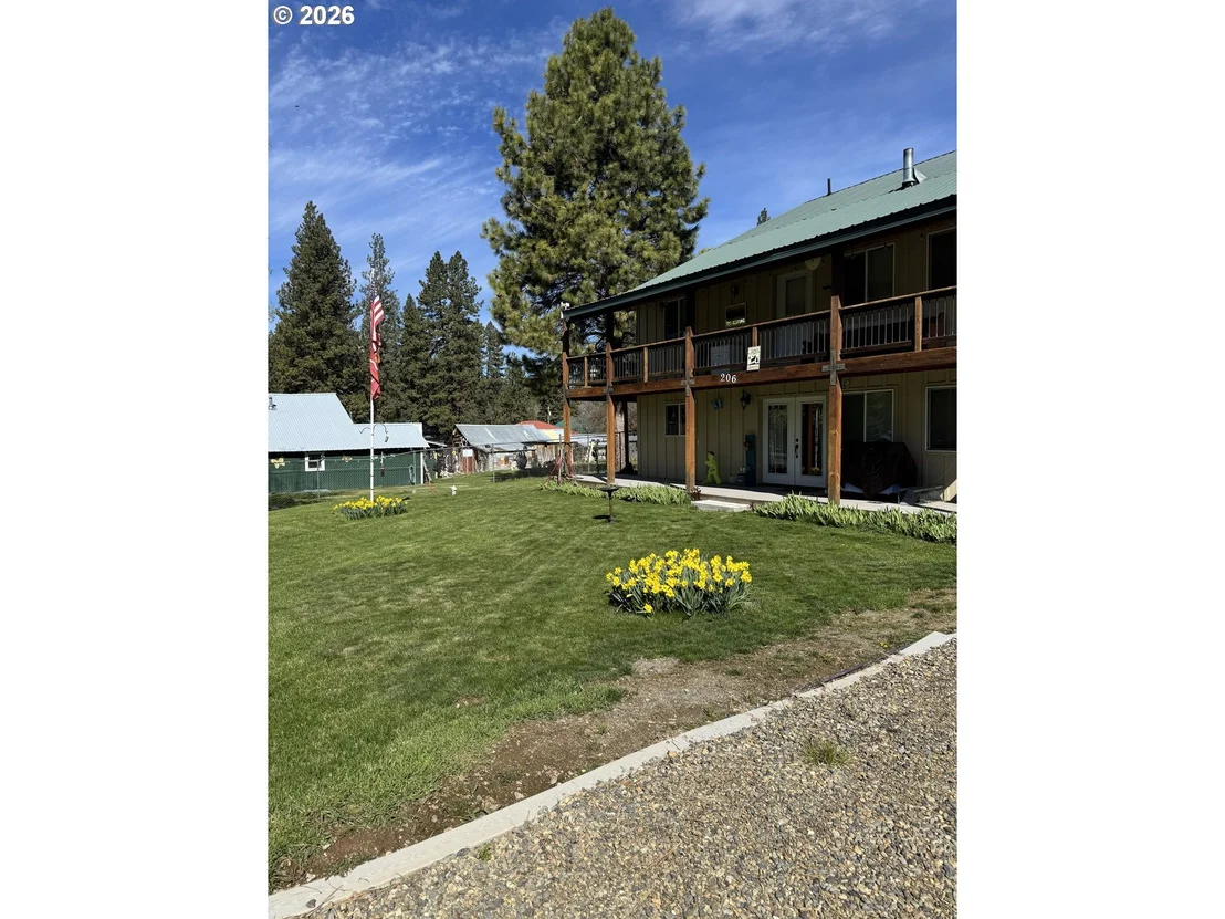 Photo of 206 AUSTIN ST