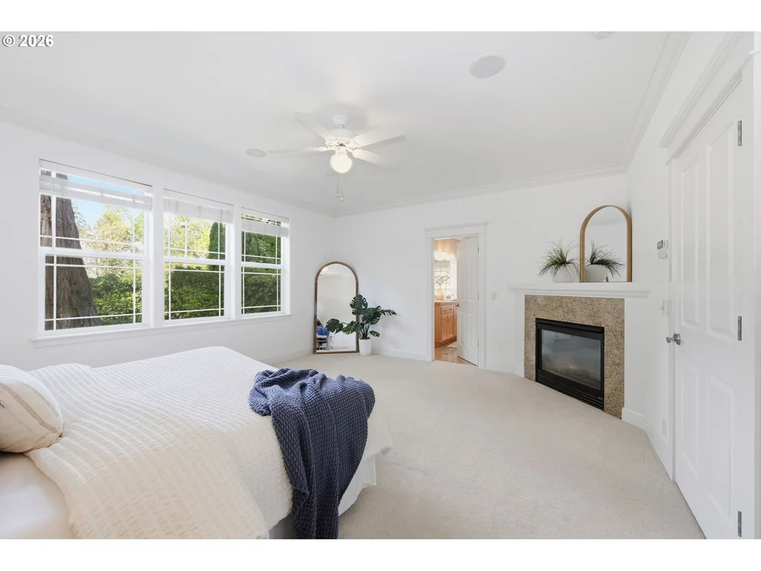 Photo of 3333 RIVERPLACE DR