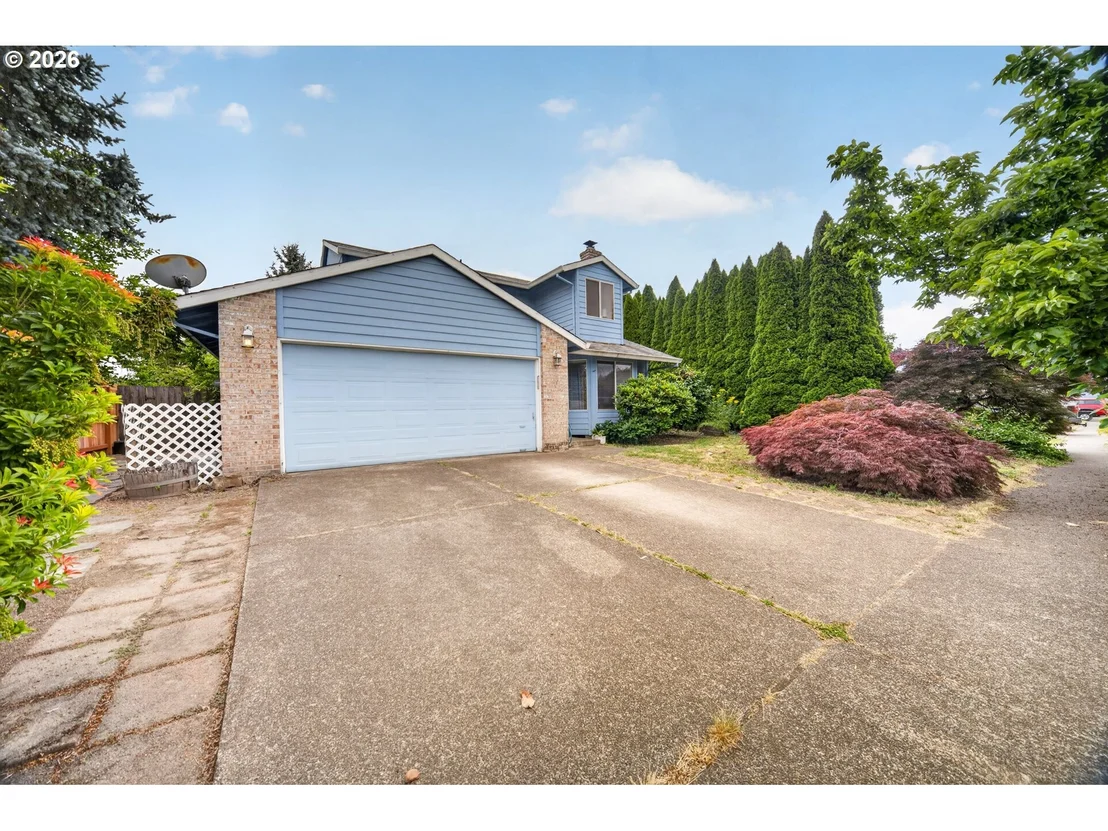 Photo of 212 SUNSET DR