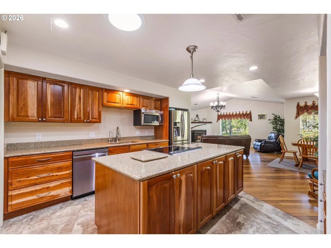 Photo of 757 ECHO DR