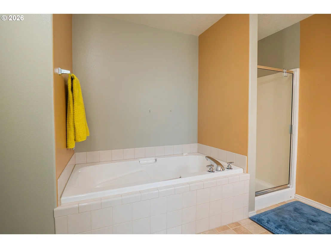 Photo of 1191 HEATHMAN DR