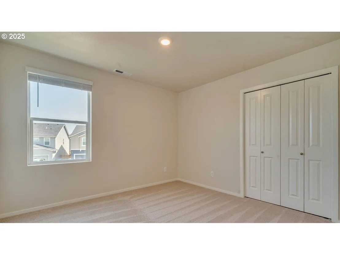 Photo of 368 Reno ST NE