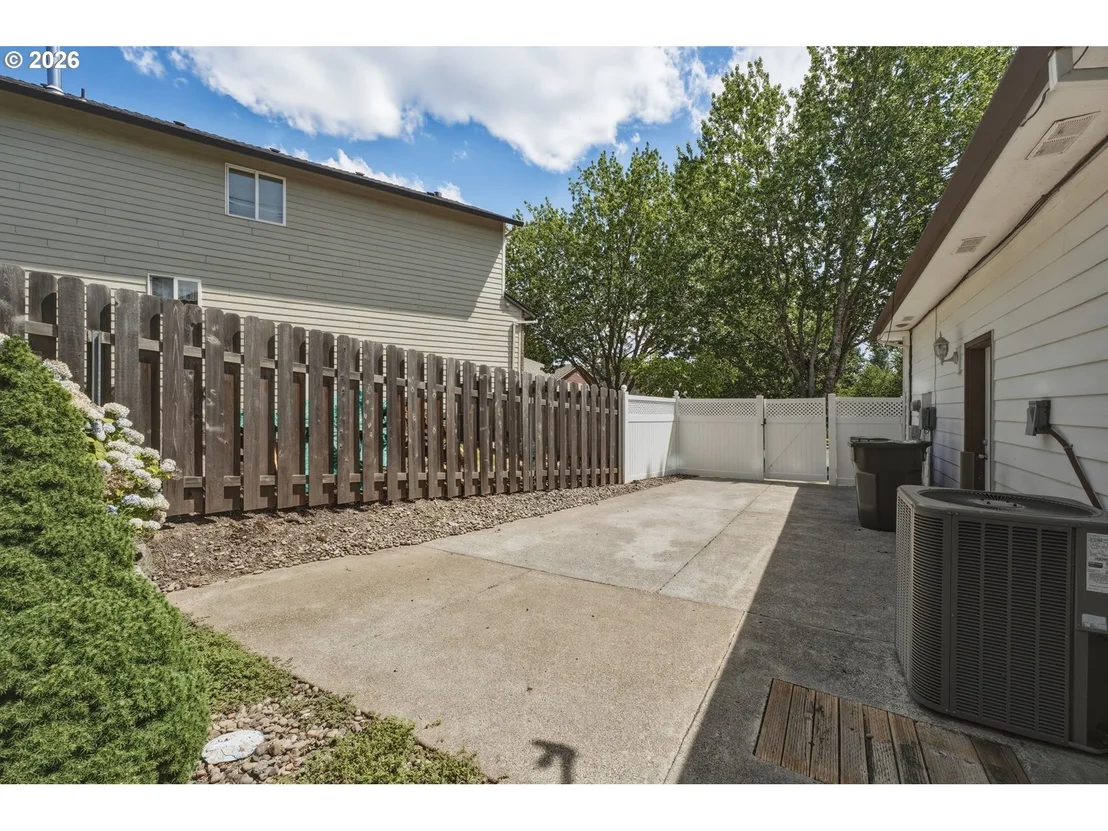 Photo of 4818 SE WOODLAND WAY