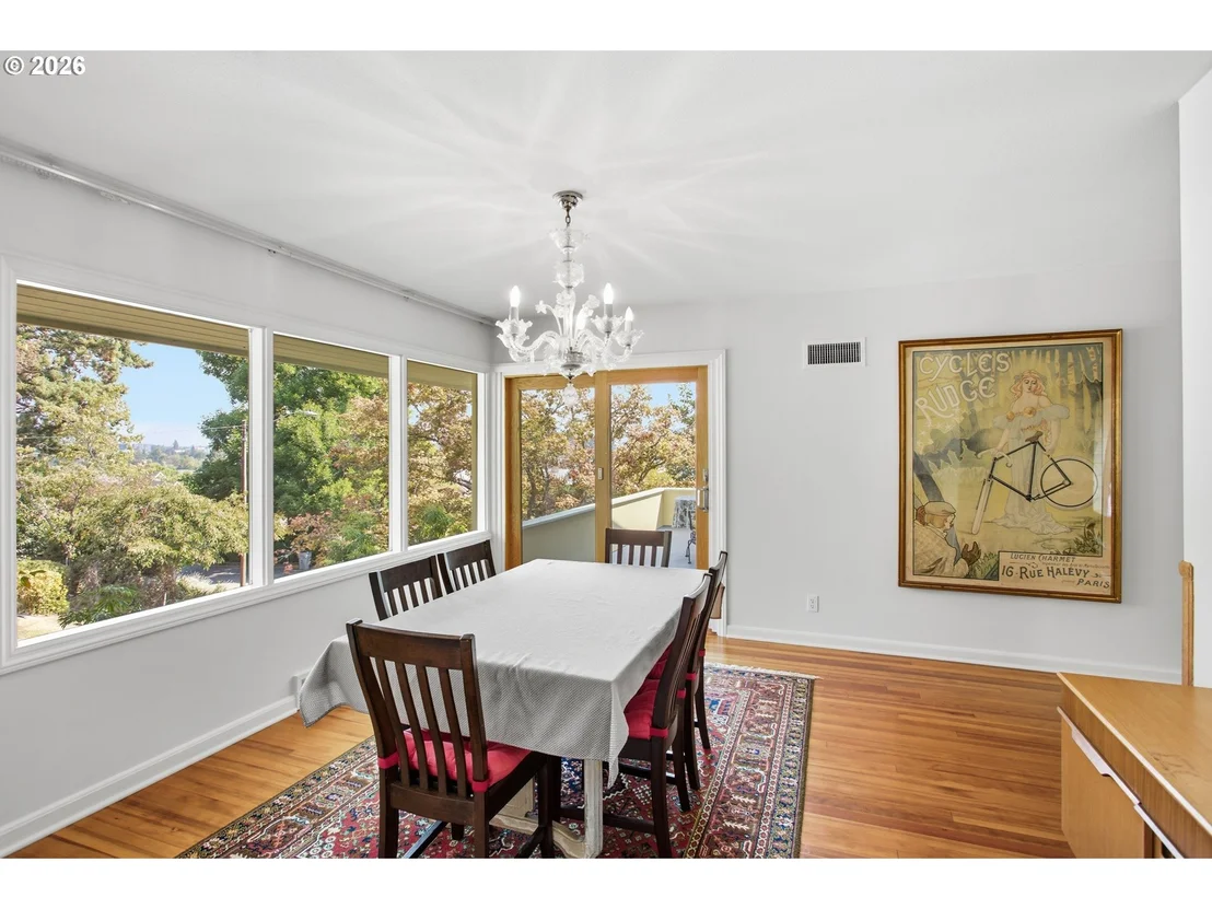 Photo of 60 W 22ND AVE