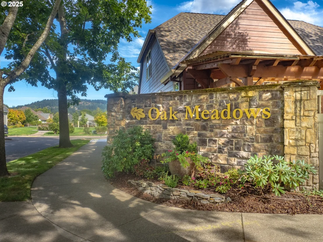 Photo of 3866 OAK MEADOWS LOOP