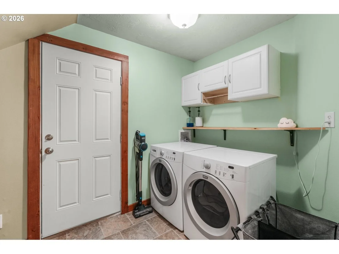Photo of 824 W CENTRAL AVE