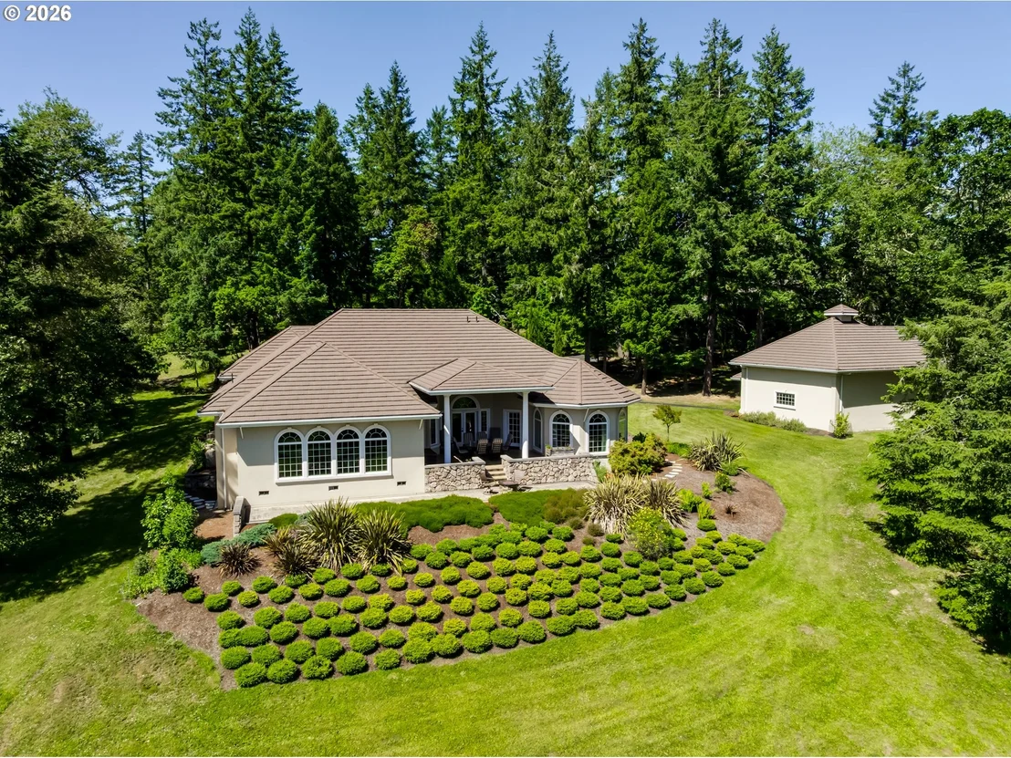 Photo of 32825 KESTREL LN