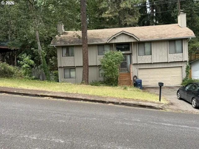 Photo of 190 COACHMAN DR