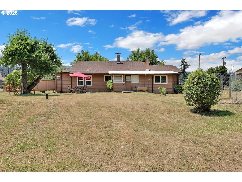 Photo of 80845 LOST CREEK RD