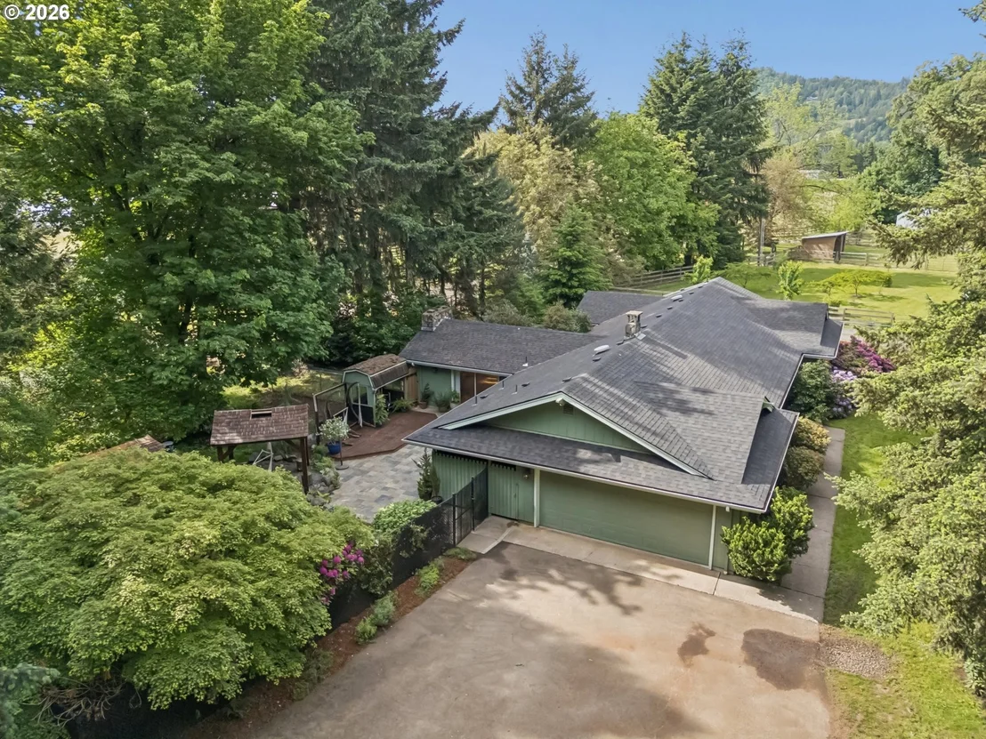 Photo of 33670 MCKENZIE VIEW DR