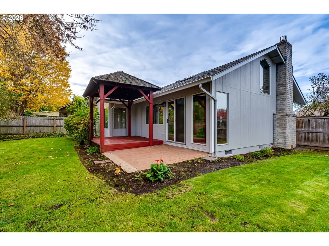 Photo of 3850 LANCASTER DR