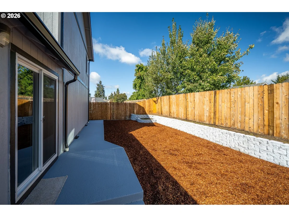 Photo of 3990 DOUGLAS DR