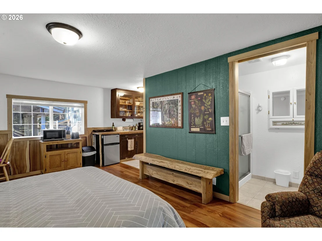 Photo of 56642 MCKENZIE HWY
