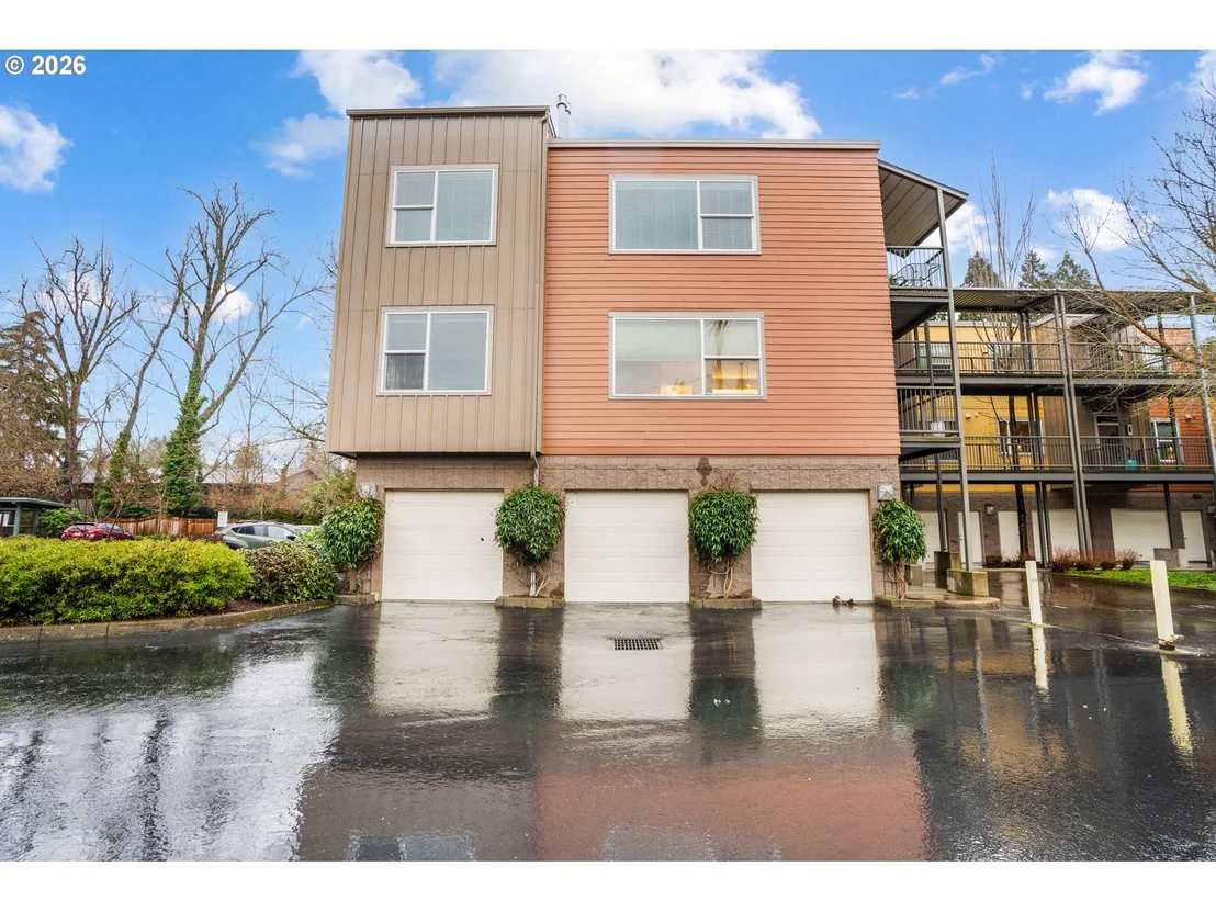 Photo of Unit 14 at 347 RUSTIC PL