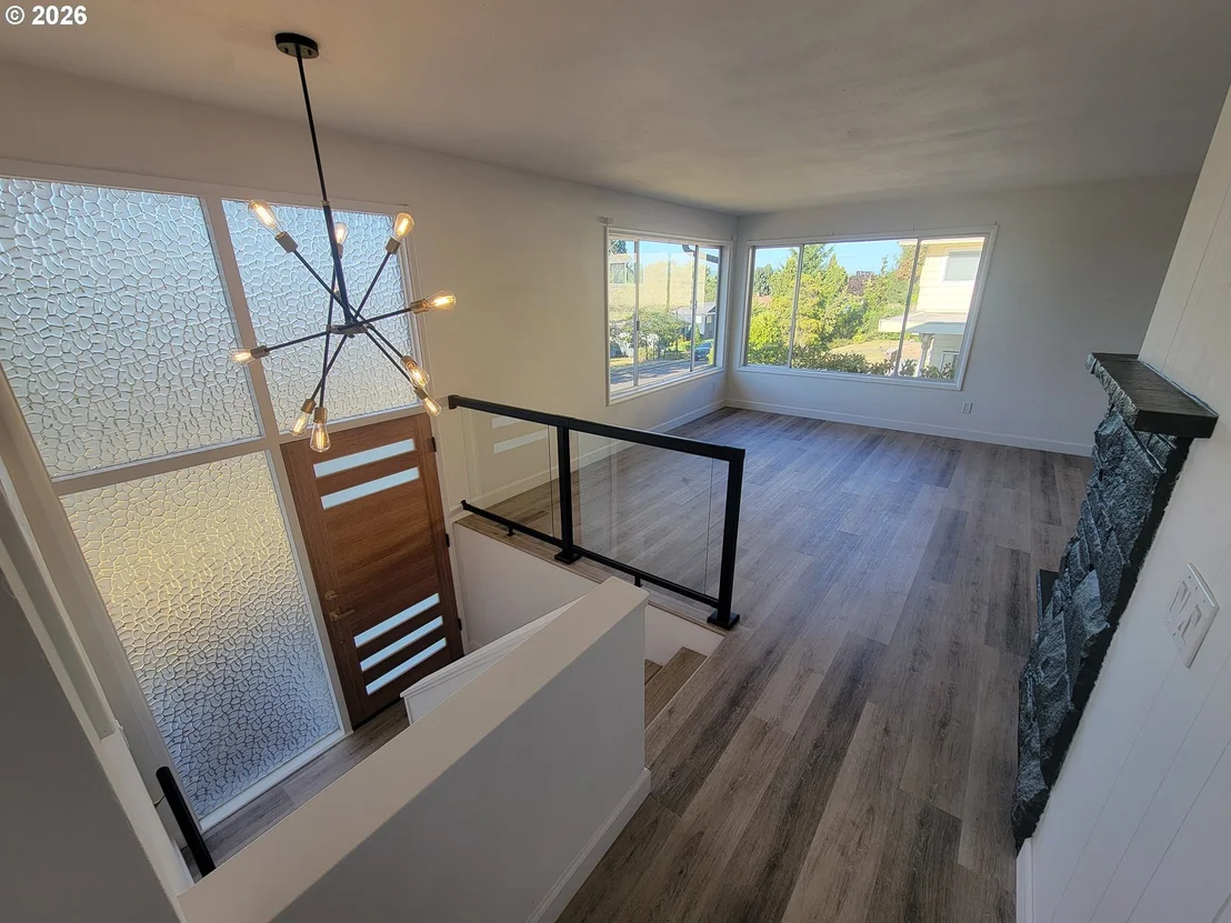 Photo of 2460 W 21ST AVE