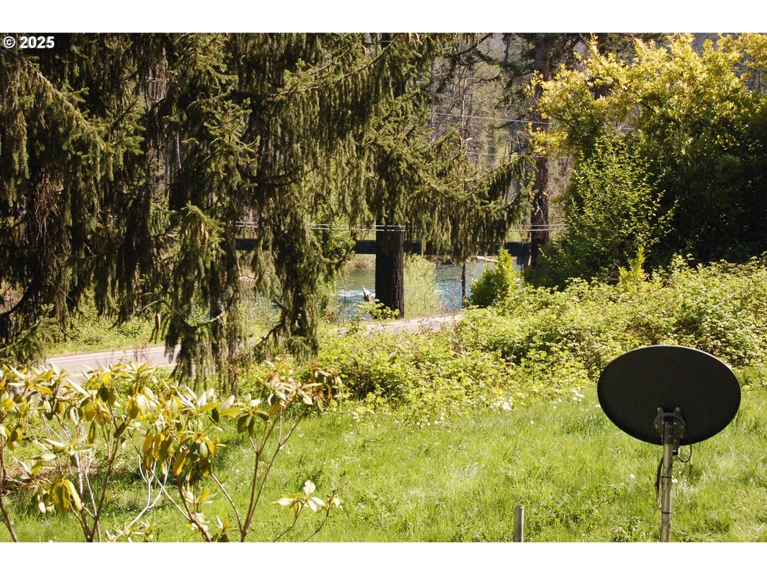 Photo of 49545 MCKENZIE HWY