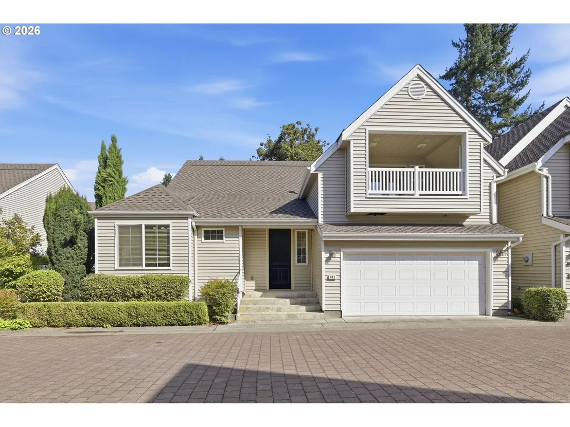 Photo of 441 COVEY LN