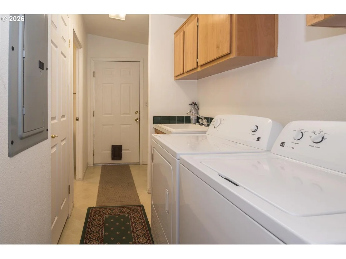 Photo of 119 SE 216TH AVE