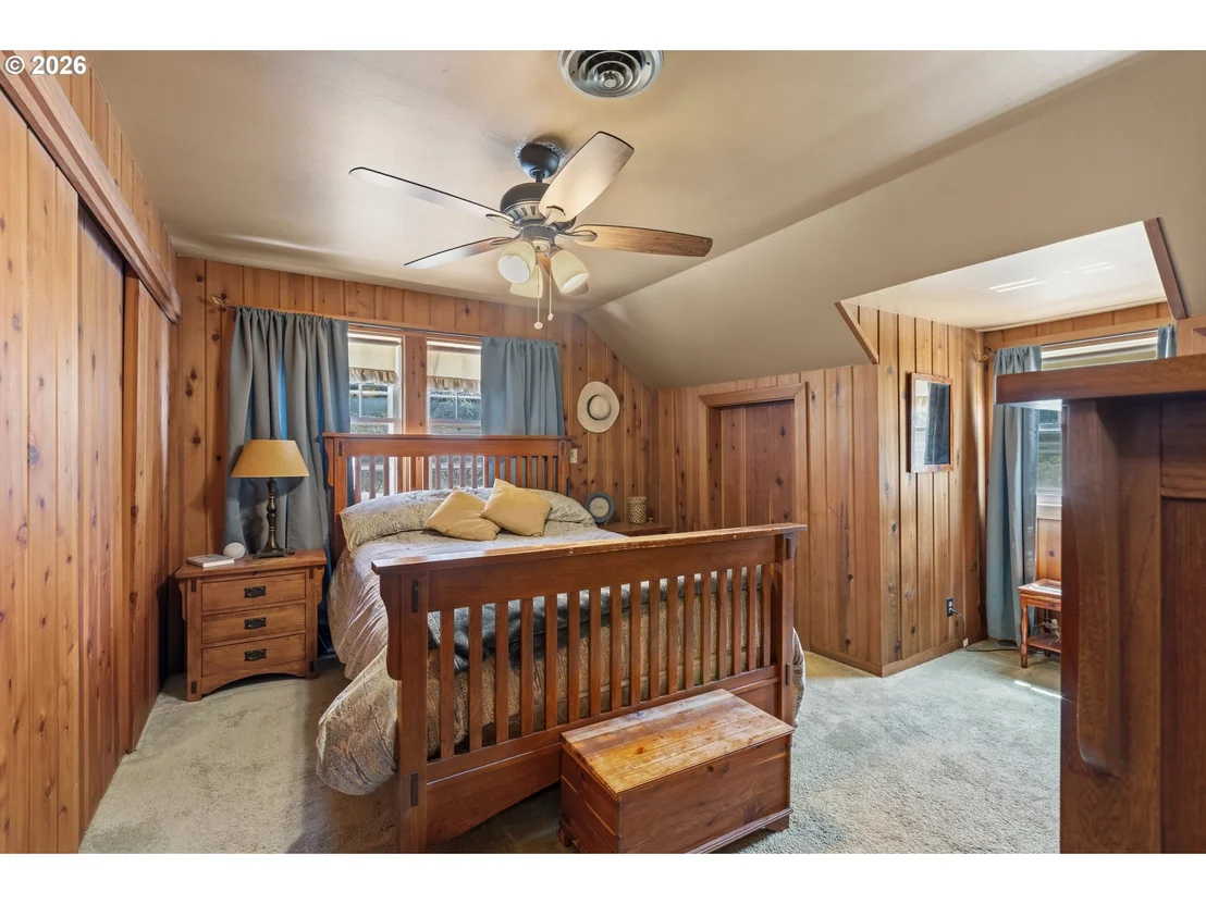 Photo of 1631 GLENBROOK LOOP RD